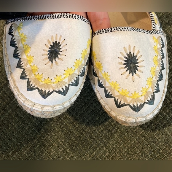 House Of Harlow | Embroidered White and Yellow 'Kole' Espadrilles, Size 39 - Picture 9 of 10